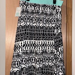 LulaRoe Lola Skirt